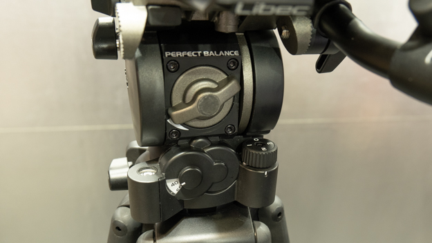 映像人Vol.07三脚の選び方説明画像