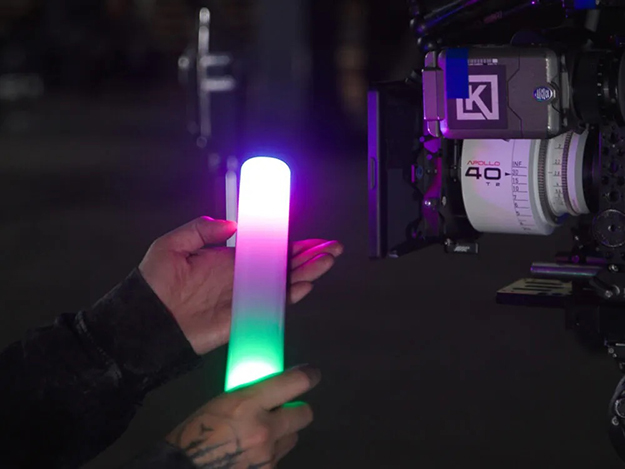 Aputure初のチューブライト「MT Pro」登場