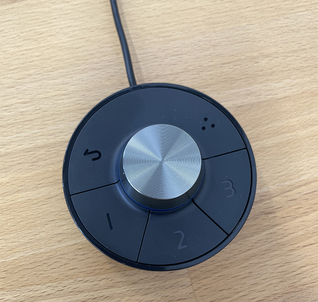 monitorreview_05_pd3205u_02