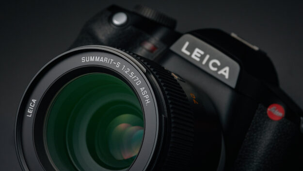 ライカSシリーズ初号機Leica S2-P Vol.27 [中判カメラANTHOLOGY]